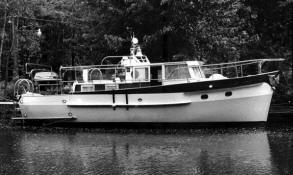 Grand Banks 33